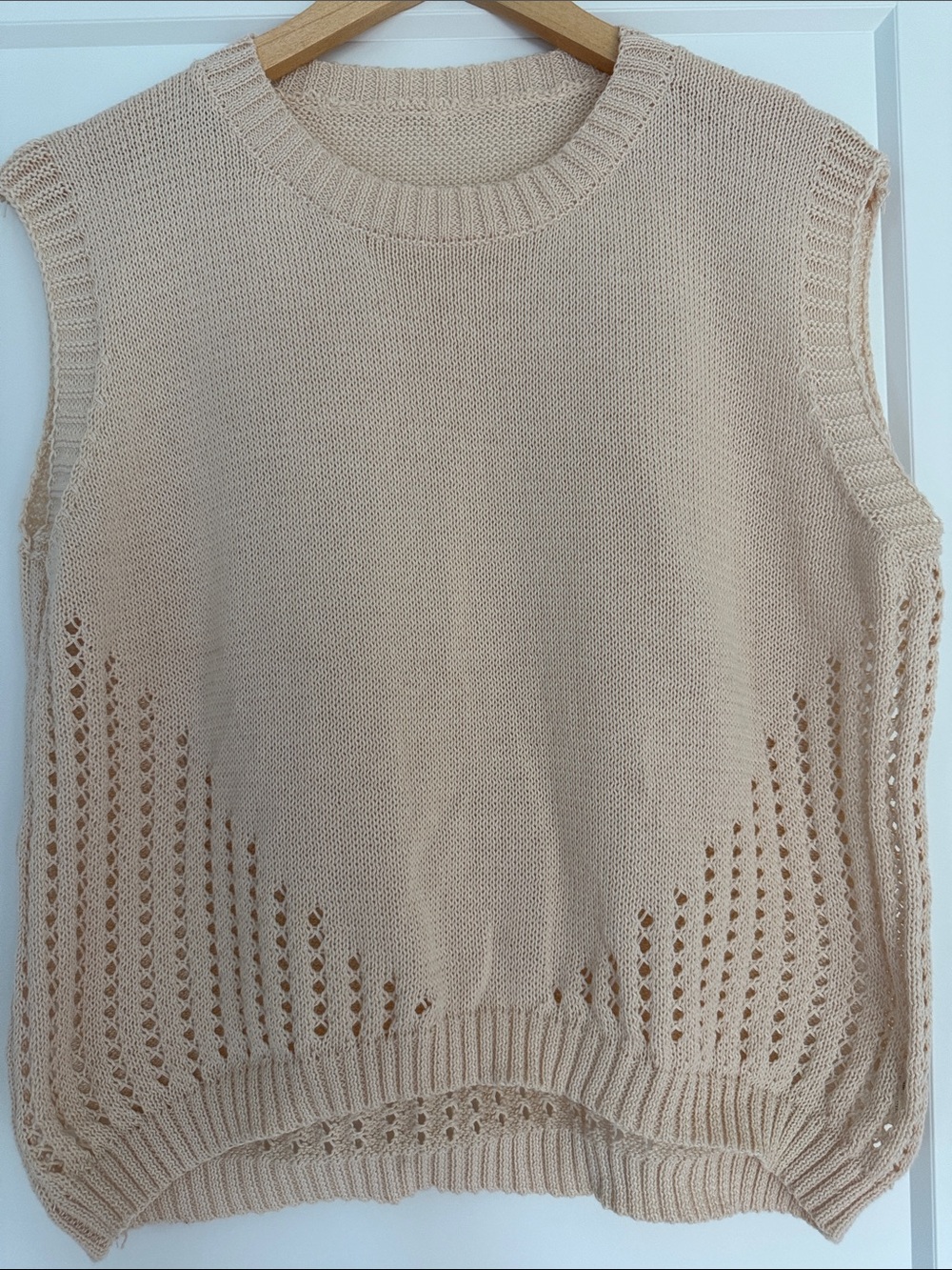 Sleeveless Knit Sweater Vest in Light Beige